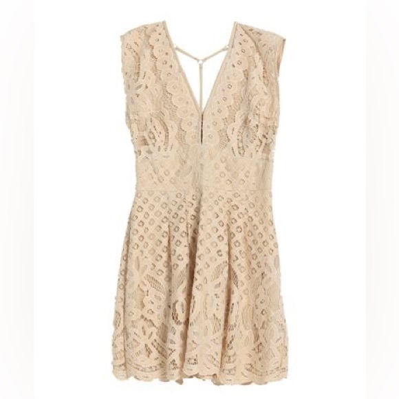 Free People One Million Lovers Mini Dress Beige Sz 6 S M Lace New Plunging V - Picture 7 of 10